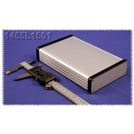 1455L1601BK - Boîtier en Aluminium Extrudé avec Panneaux en Métal - Noir, 6.3
