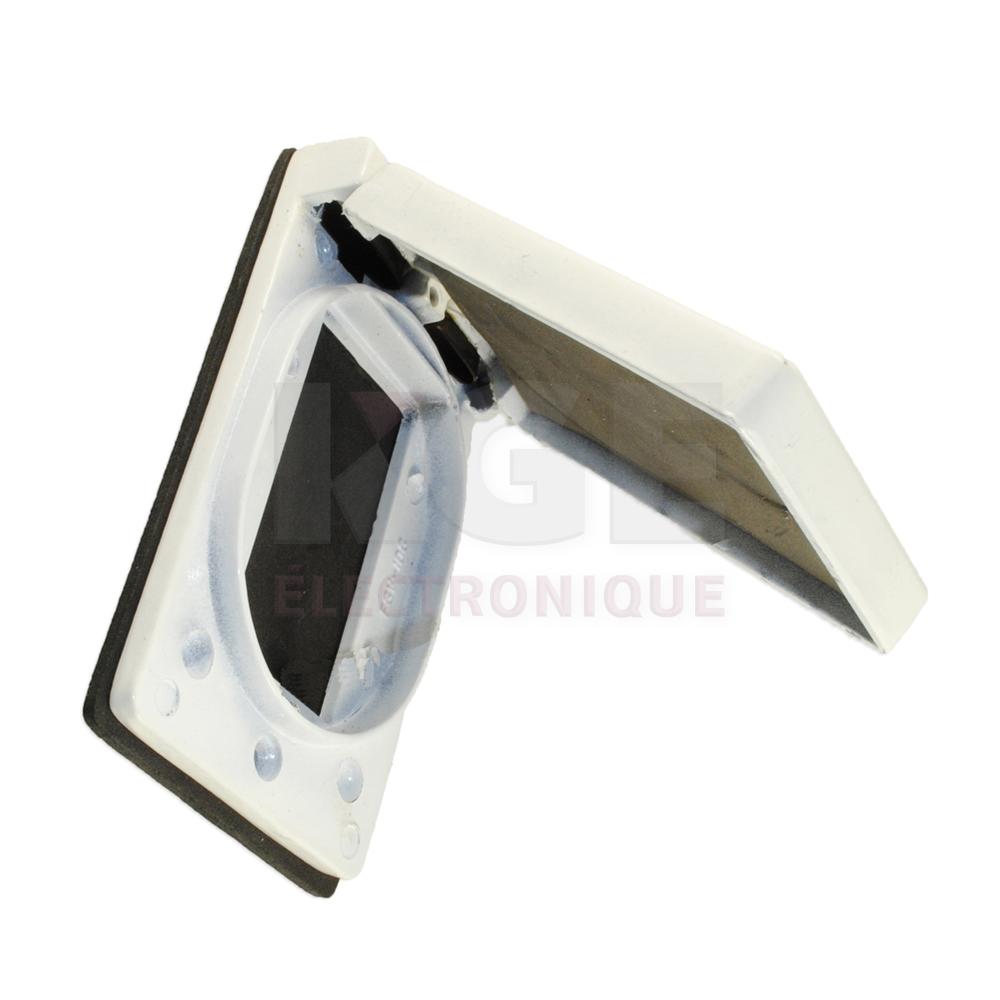 White 1-Gang Vertical GFCI/Decorator Cover Model FGV-1DC