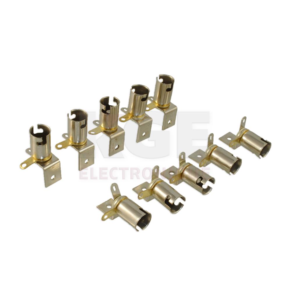 Bayonet E10 (T3 1/4) base socket with right angle mounting tab - 10 pack
