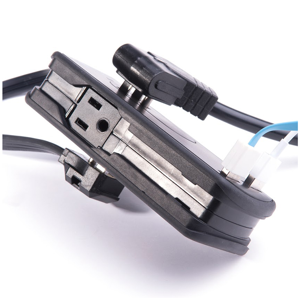 Parasurtenseur 306 Joules avec 2 prises + 2 ports USB 3.4A et cordon de 1 pied