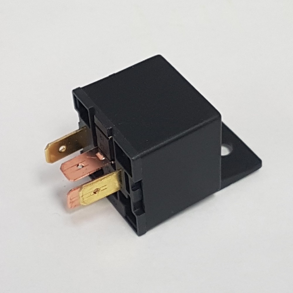 Magicar 40A1BN Relay automobile 12V 40A NC - Surplus