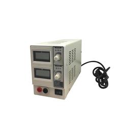 Alimentation de Laboratoire 0-15VCC / 0-3A max avex Double Afficheur LCD