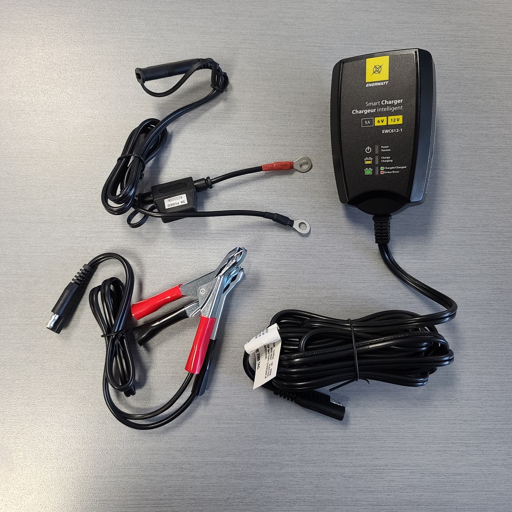 Chargeur pour batteries 6 ou 12 VDC automatique 900mA