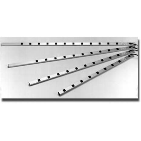 Barre d'Alimentation 15 A pour Cabinet Vertical - 10 Prises, Fil 6', Interrupteur On/Off, NEMA L5-15P
