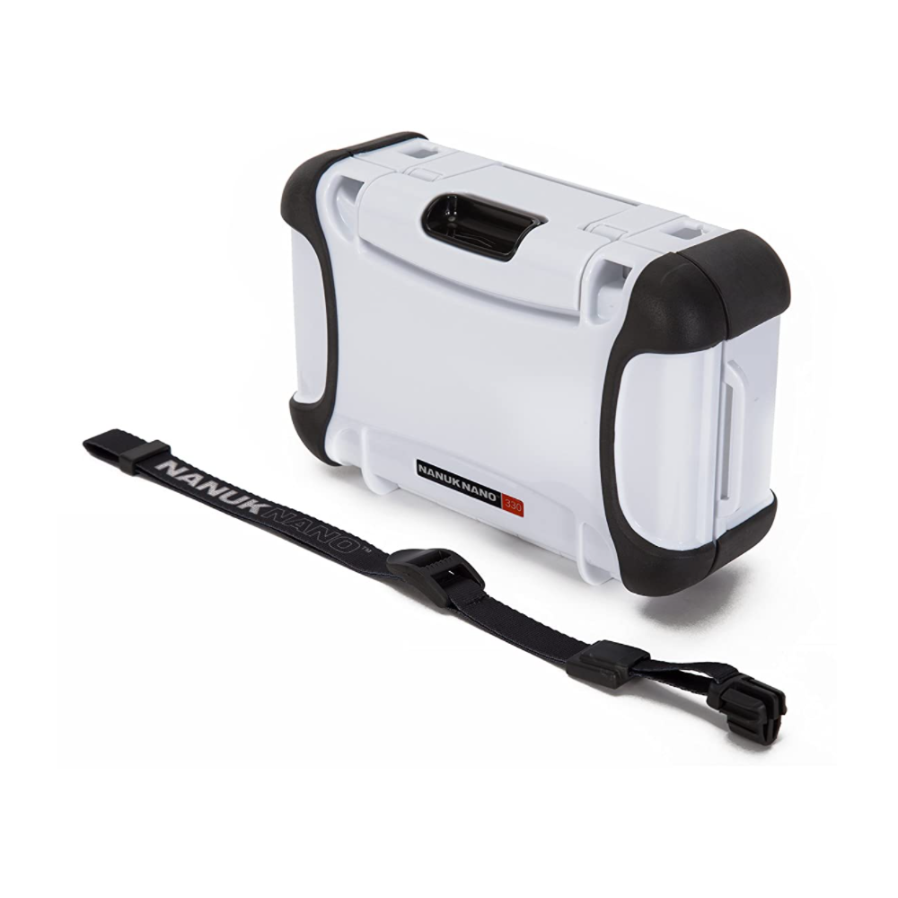 Étui Nanuk Nano Series 330