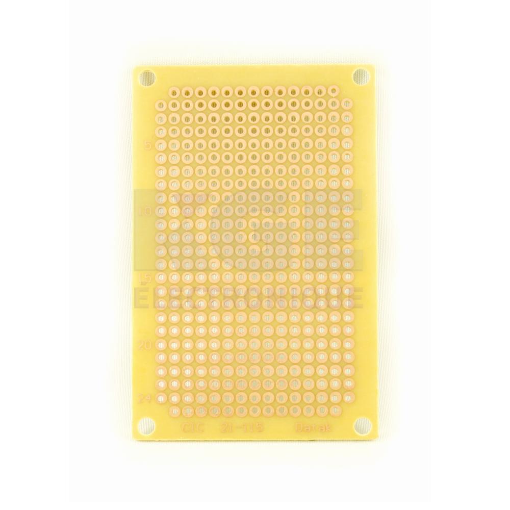 Plaque Trouée pour PC 5cm x 7cm